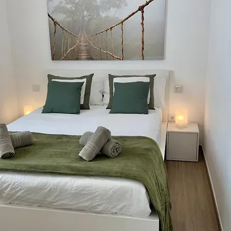 Blanco 35 By Sunhousescanarias * El Tablero (Las Palmas)