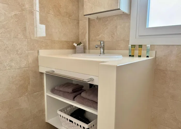Blanco 35 By Sunhousescanarias * El Tablero (Las Palmas)